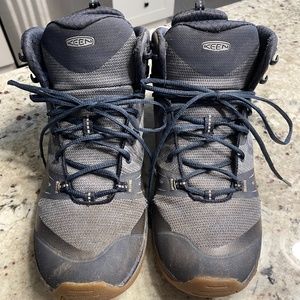 KEEN Terradora Mid Waterproof Hiking Boot (Women's Size 10)